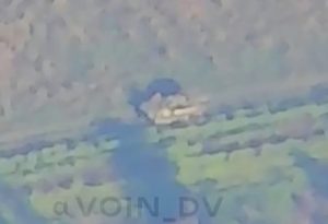 Warleaks 00411 System obrony powietrznej Streła-10 Sił Zbrojnych Ukrainy otrzymał trafienie...