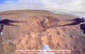Warleaks 00853 Ataki na piechotę Sił Zbrojnych Ukrainy przy użyciu dronów FPV