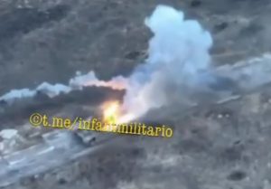 Warleaks 00911 Dron ukraiński atakuje T90M