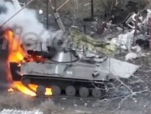 Warleaks 2390 Chorwacki M-80A BMP płonie w Chasovoy Yar