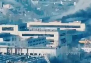 Warleaks 3108 Bomby FAB500 nad strefą przemysłową wyspy Korabel, kierunek Cherson